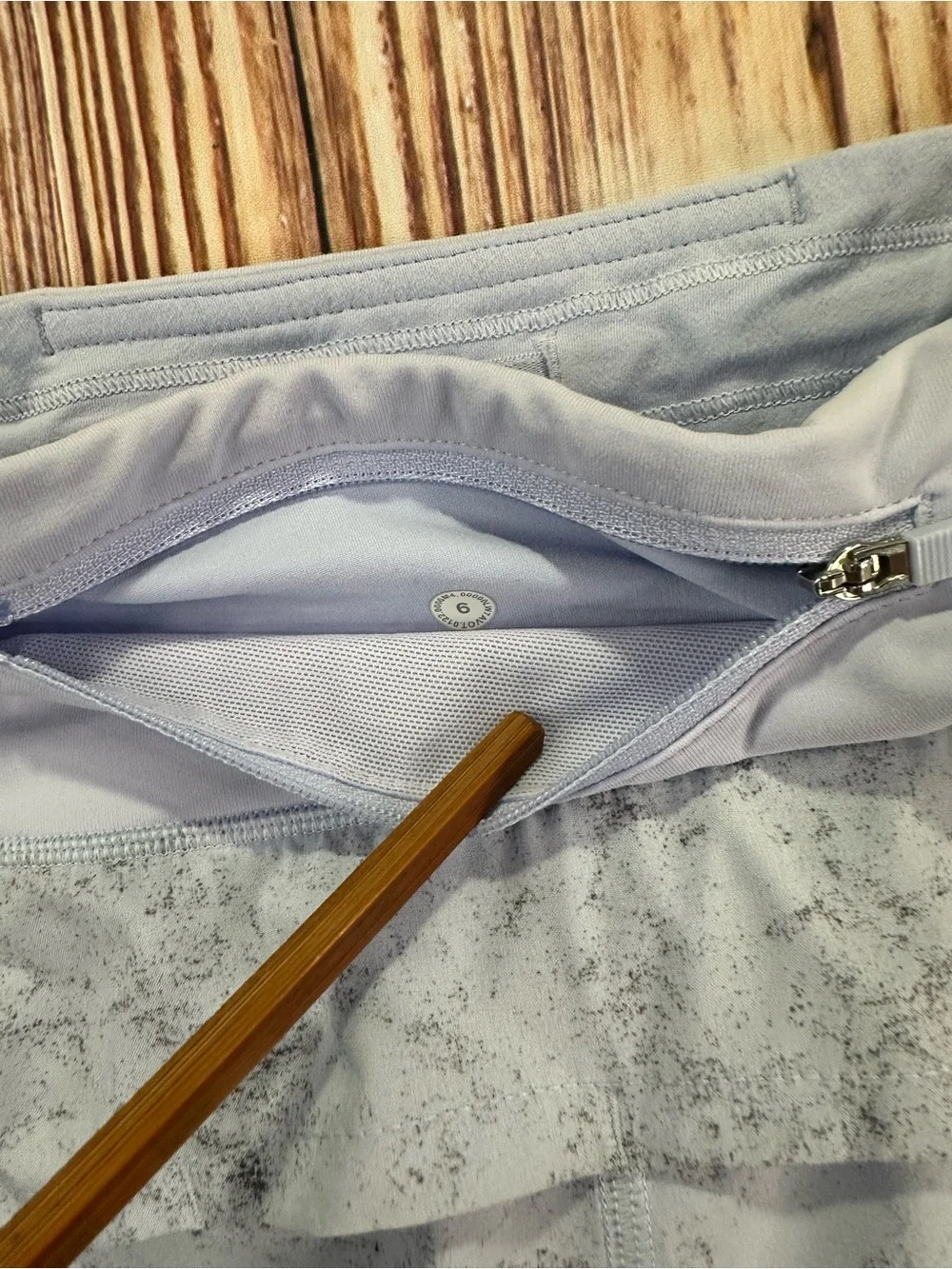 LULULEMON SPEED UP MR MID RISE LINED SHORT Size  6 GRAVEL DUST PASTEL BLUE - Picture 13 of 14